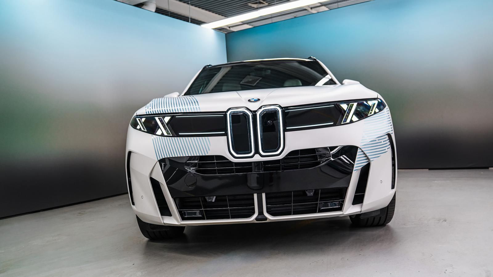 Πρώτες εικόνες της υδρογονοκίνητης BMW iX5 Hydrogen 
